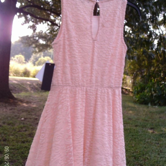 City Triangles mini dress - Picture 4 of 5